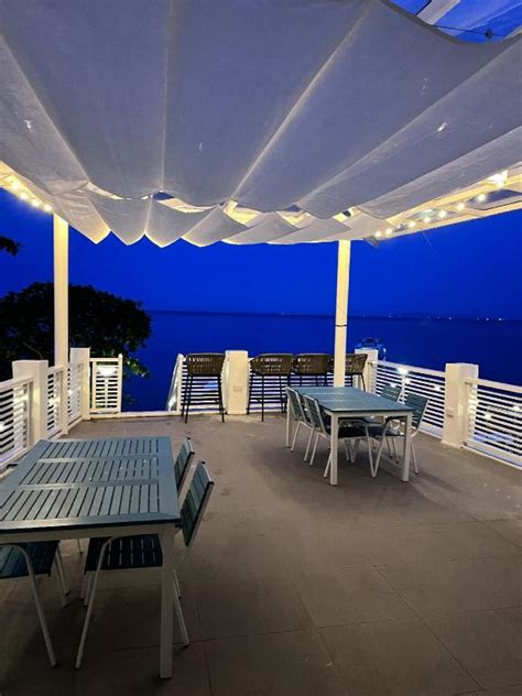 CILEX HOTEL AND DIVE (Batangas/Mabini).